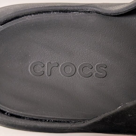 Crocs Getaway Strappy Slide Sandals in Black - Picture 5 of 16